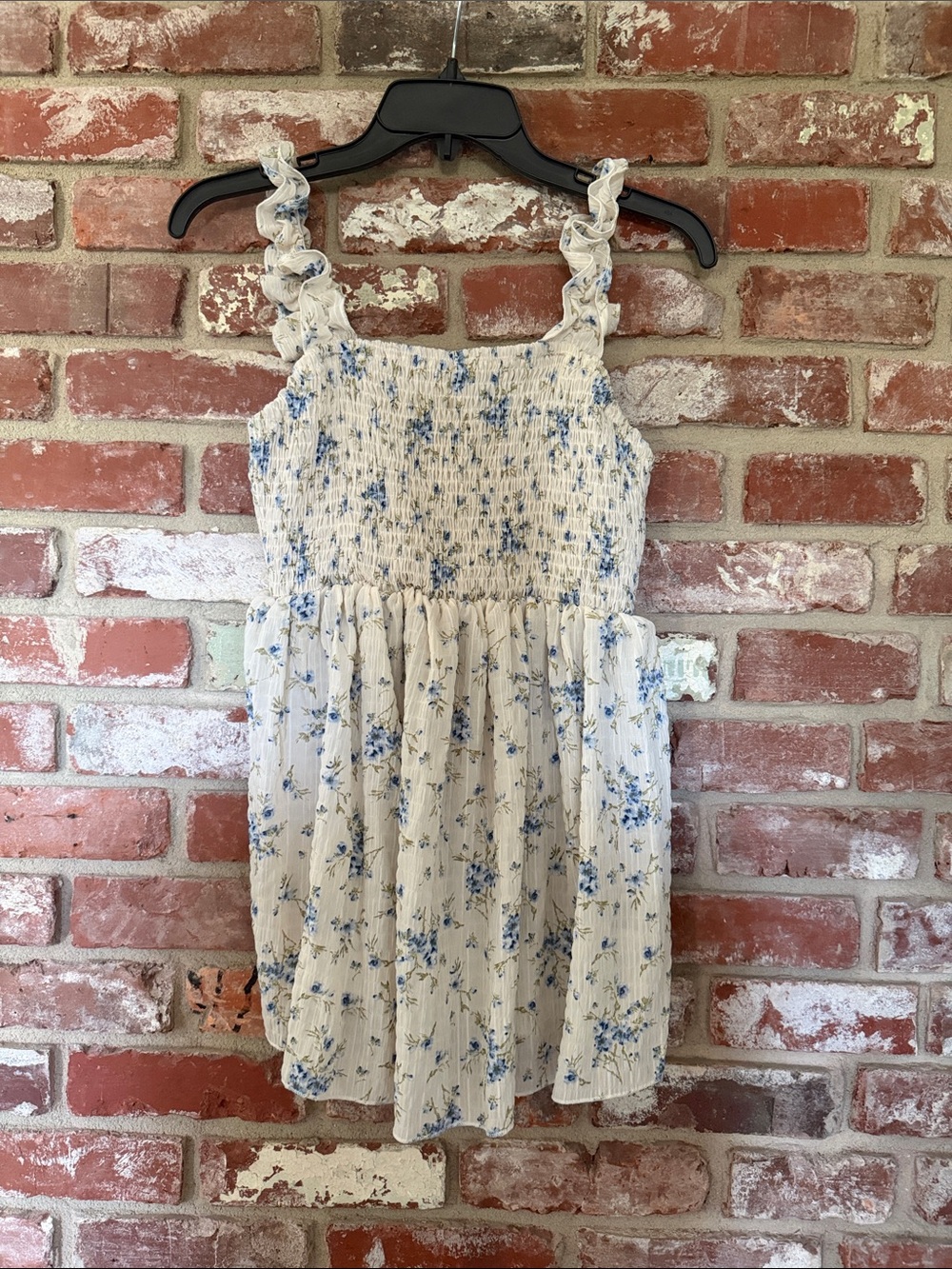SHEIN Cream Tank Top with Blue Floral Print